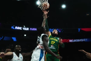 Počeo Evrobasket, Litvanci autoritativni protiv Britanaca